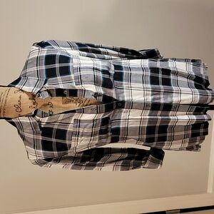 Jessica Simpson plaid top